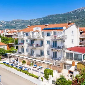 Aqua - Guest & 3*, Kastela Croatia