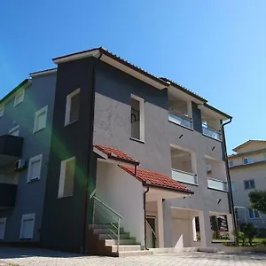 https://apartments-barbic.pula-hotels.org