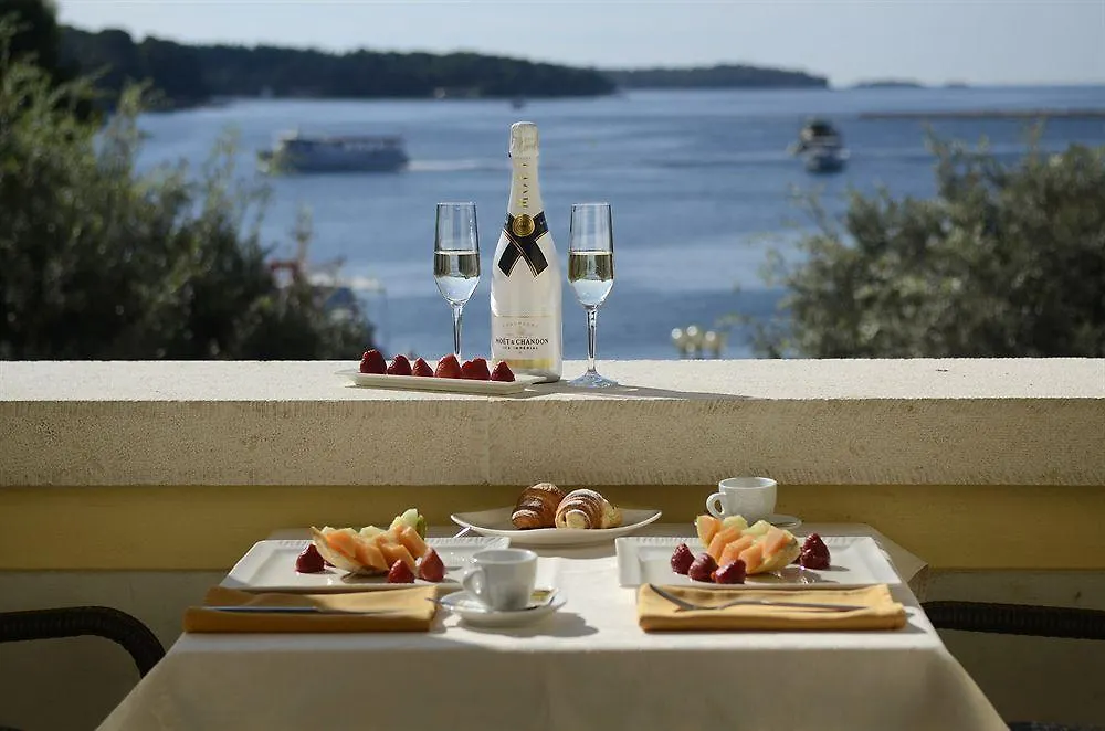 Boutique Hotel Mauro Porec 4*,